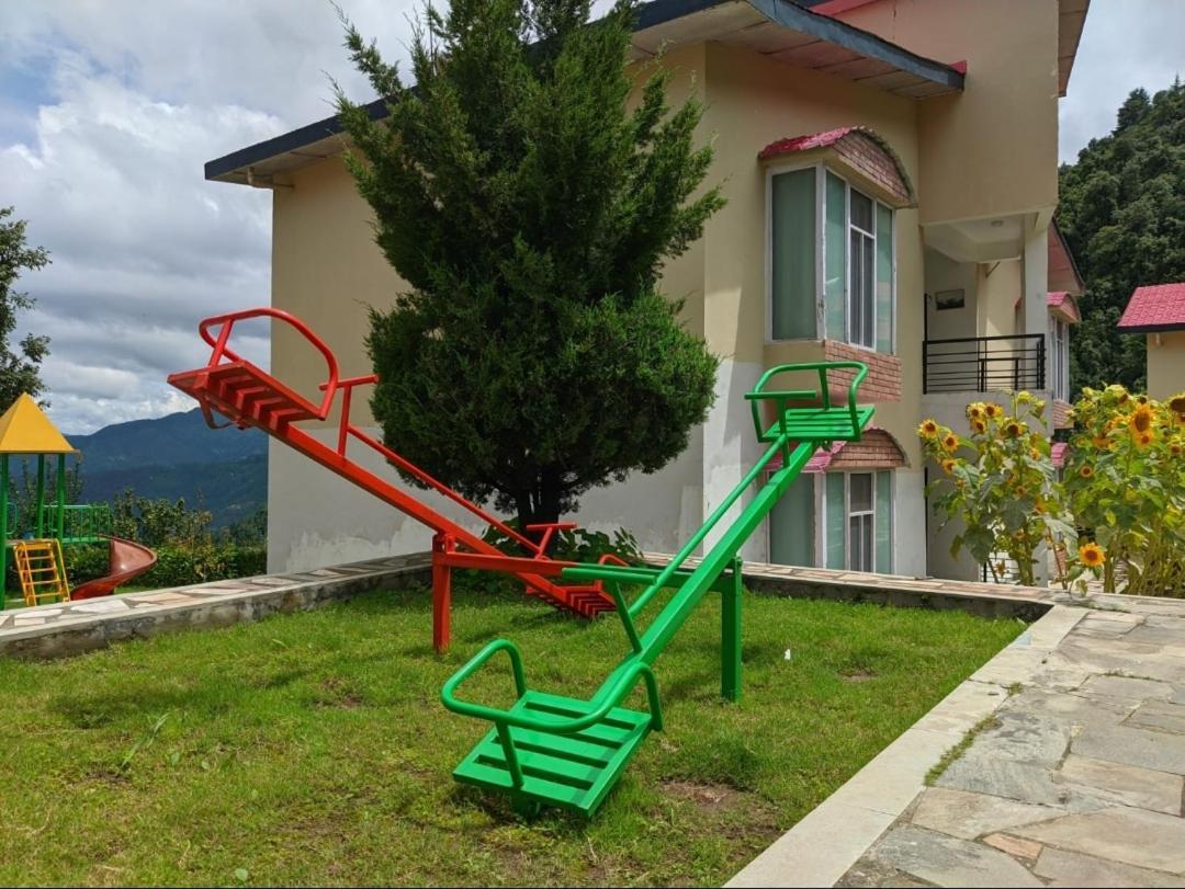 Mist N Meadows Resort Rajgarh  Экстерьер фото