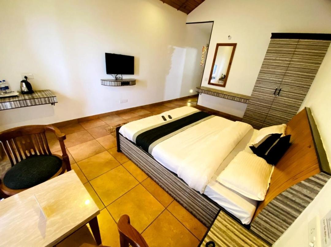 Mist N Meadows Resort Rajgarh  Экстерьер фото