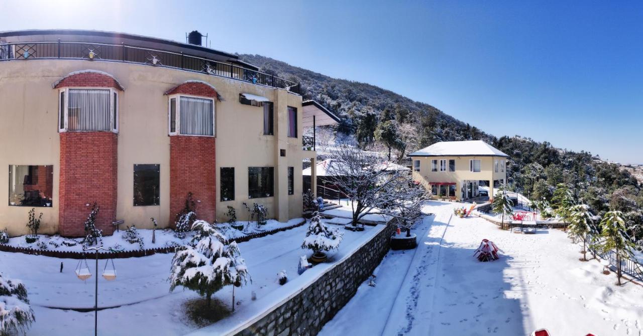 Mist N Meadows Resort Rajgarh  Экстерьер фото