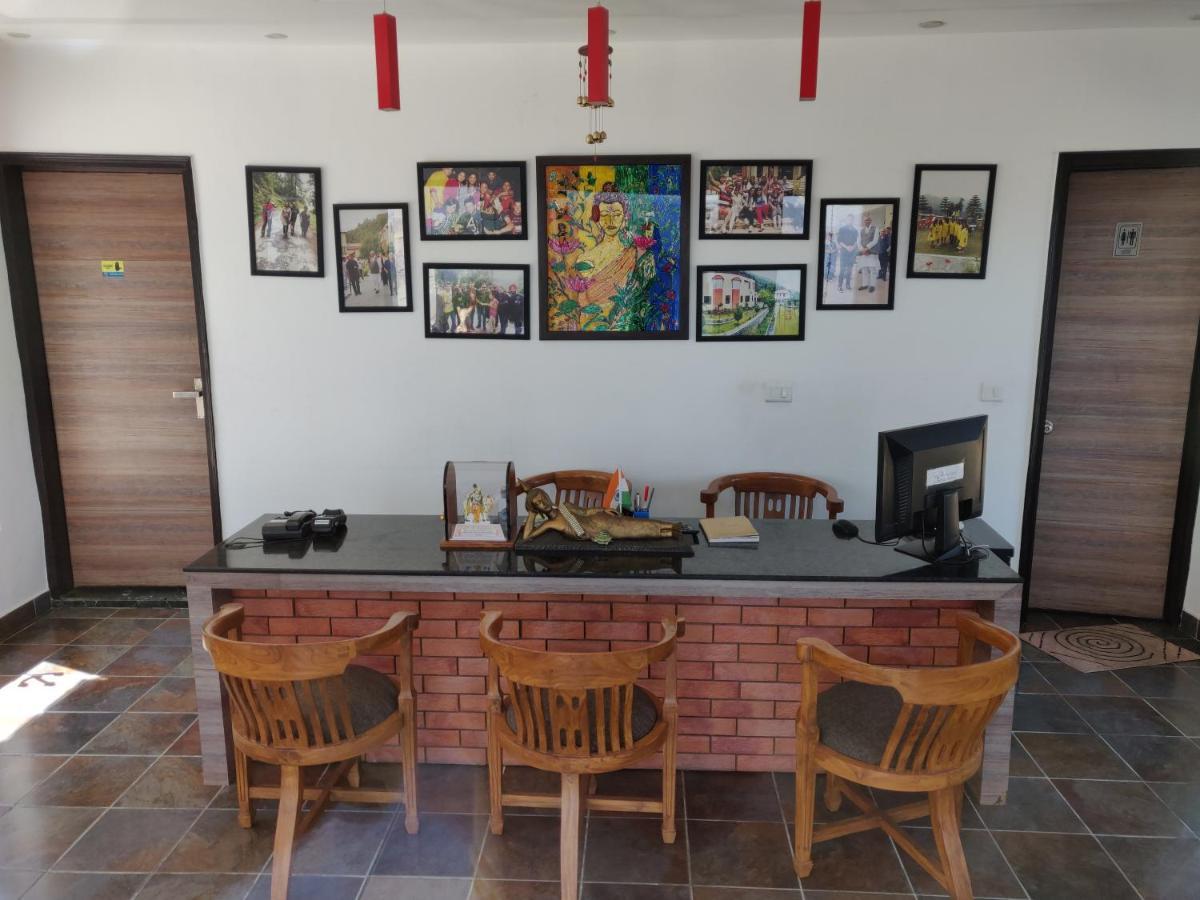 Mist N Meadows Resort Rajgarh  Экстерьер фото